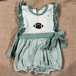 Busy Bees Smocks football girls bubble